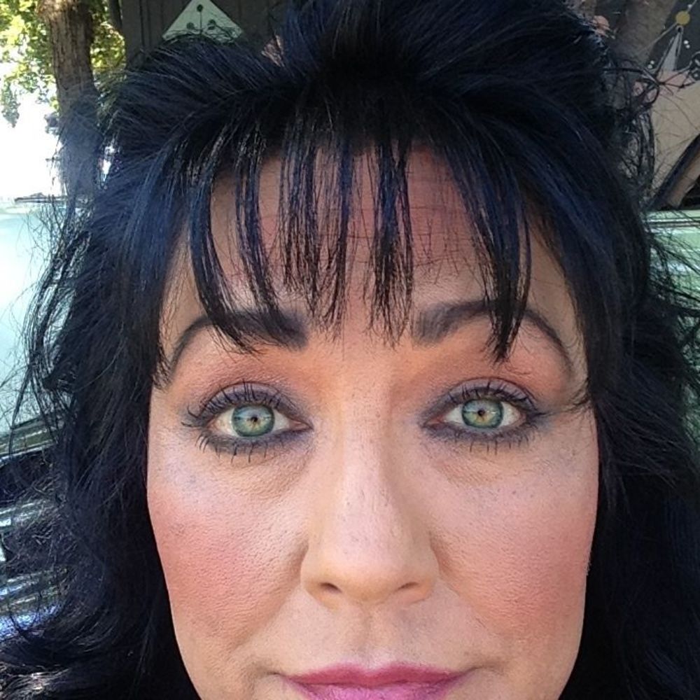 Meet your Posher, Shona
